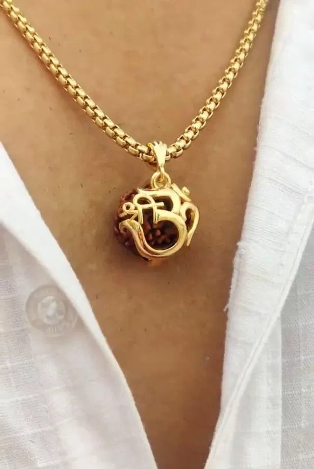 Neelzo Gold Plated Pendant Necklace for Men & Women | Elegant Chain Necklace | Fashion Jewelry Gift
